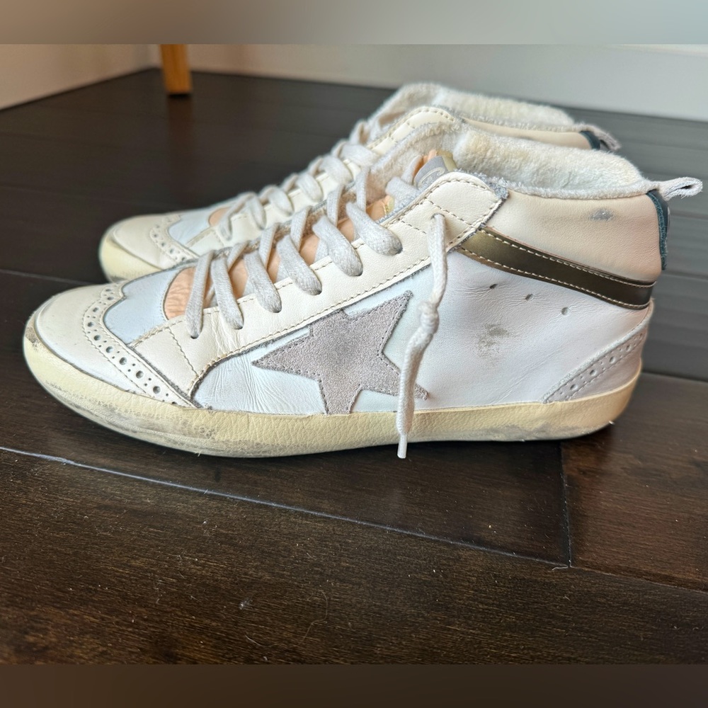 Golden Goose women’s mid-star sneakers